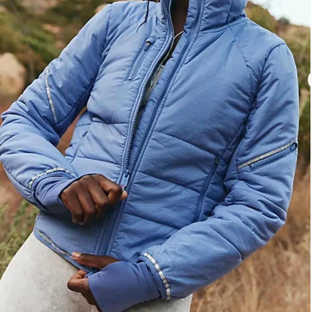 NWT Free People Gathering Storm Run Puffer in Blueberry